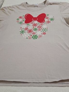DISNEY MINNIE MOUSE CHRISTMAS TSHIRT